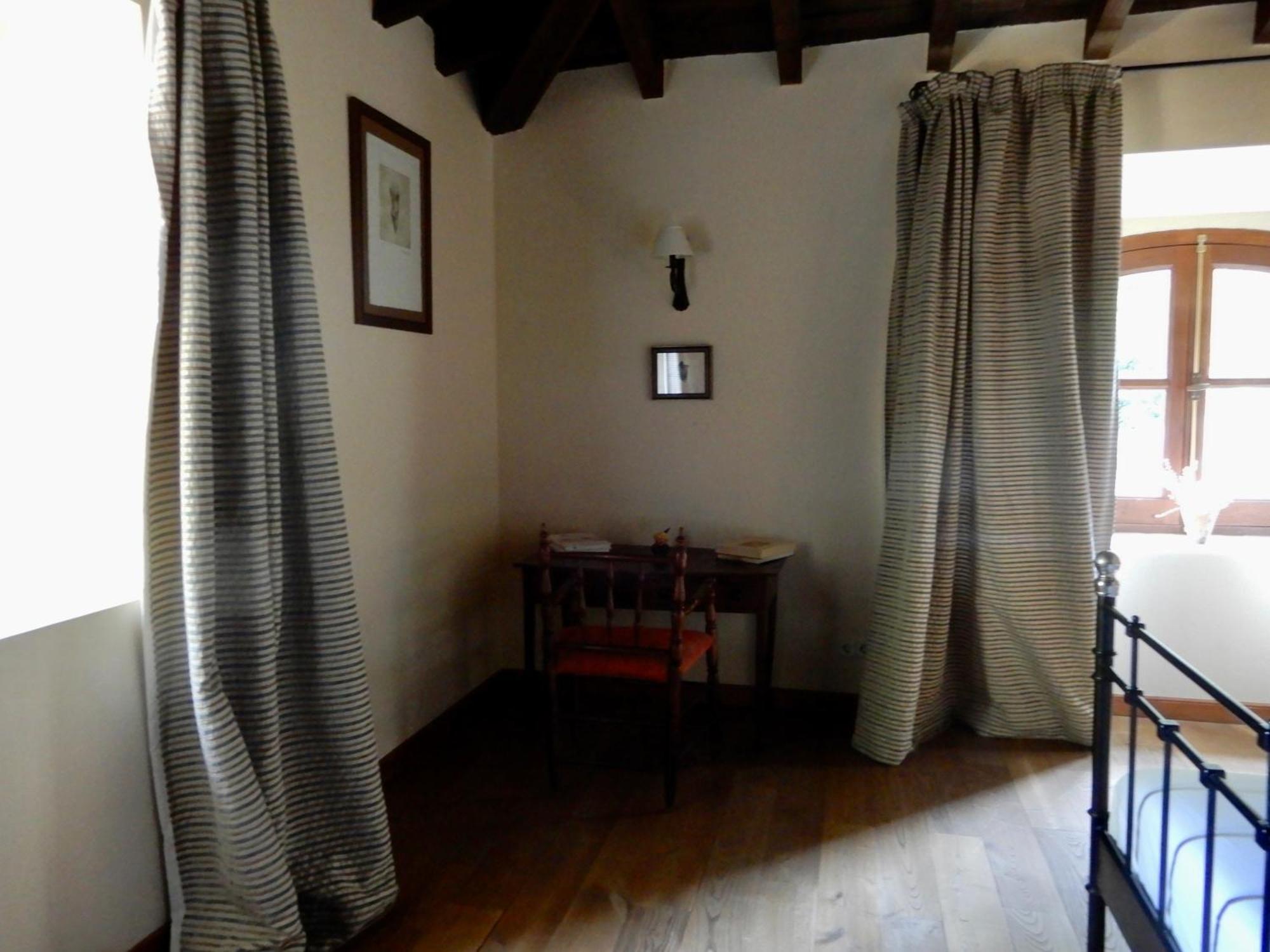 Apartmán La Resinera La Adrada Exteriér fotografie