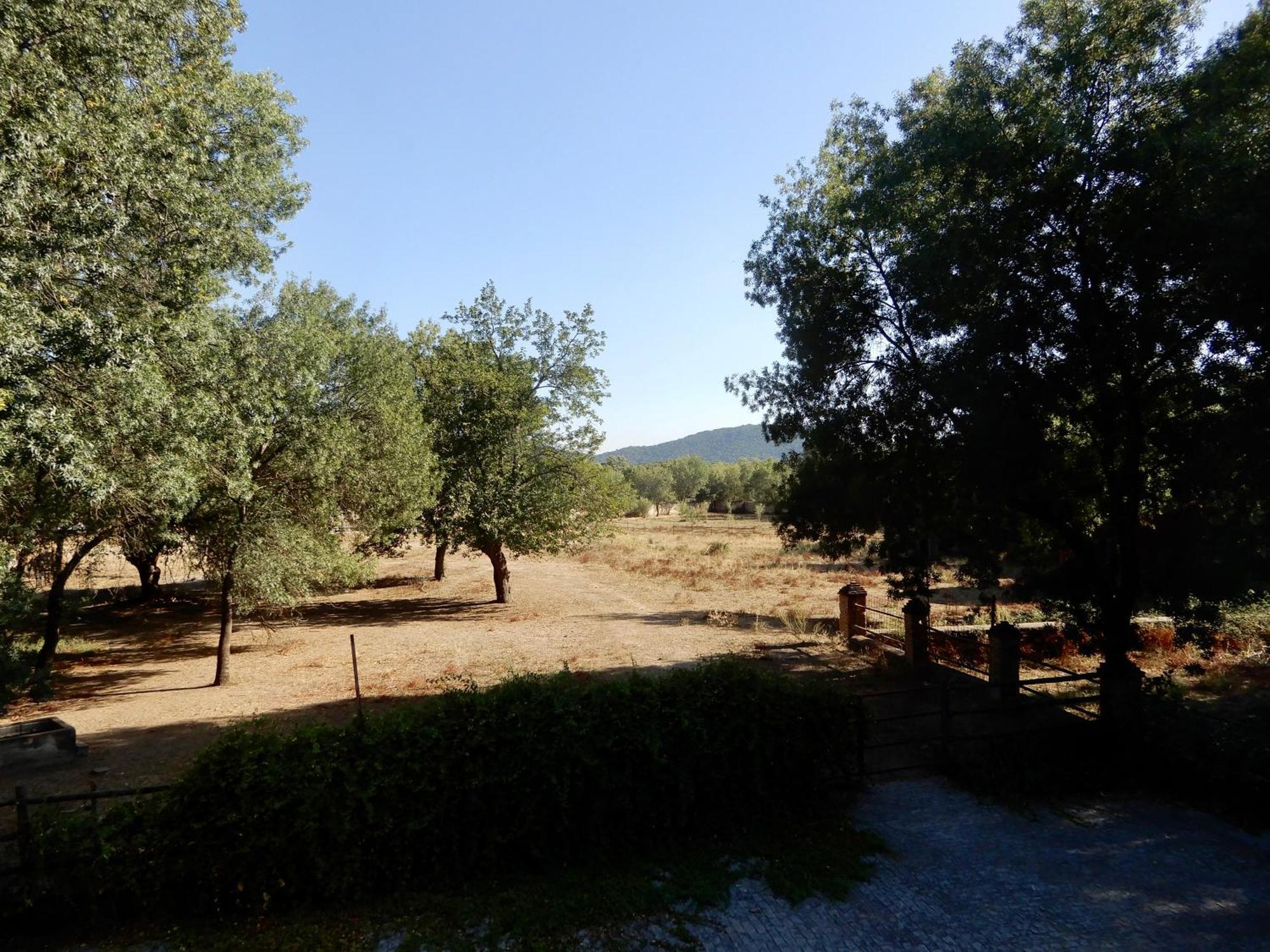 Apartmán La Resinera La Adrada Exteriér fotografie